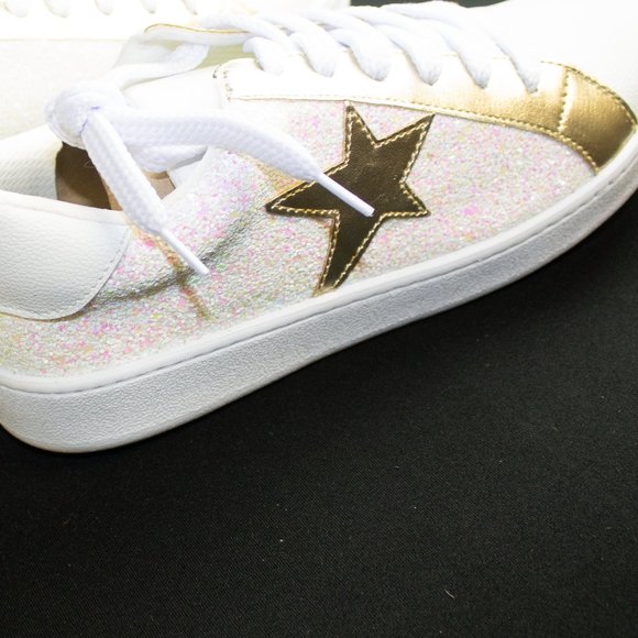 White Sneaker - Picture 3 of 10